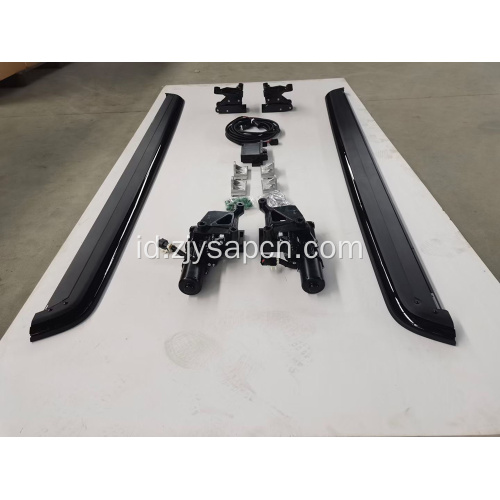 Langkah samping elektronik untuk 2023 Range Rover